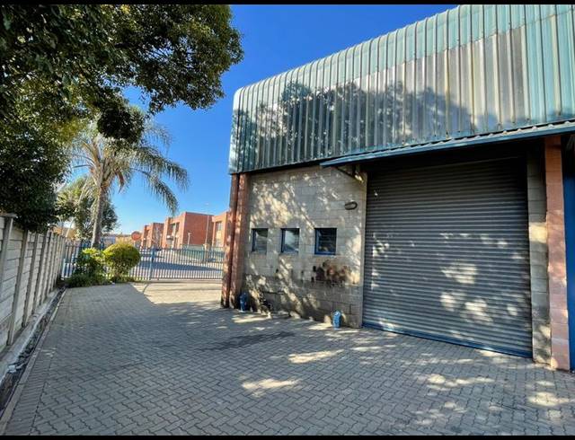 INDUSTRIAL PROPERTY TO RENT IN HENNOPSPARK